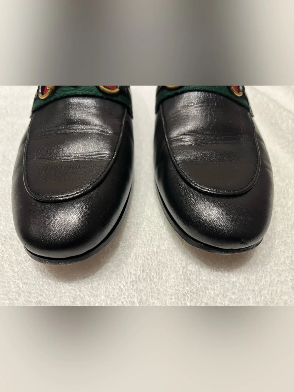 Authentic Gucci Black Leather Loafers with Green-Red Web and Gold Horsebit - Picture 14 of 16
